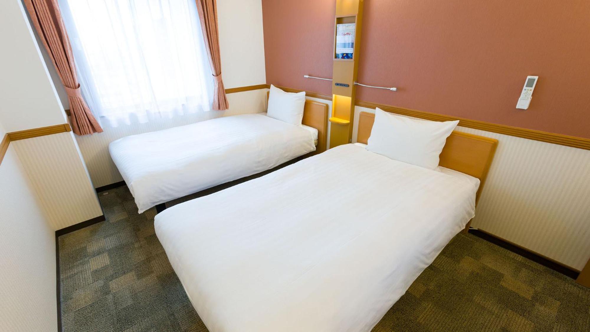 Toyoko Inn Hokkaido Tomakomai Ekimae Ruang foto