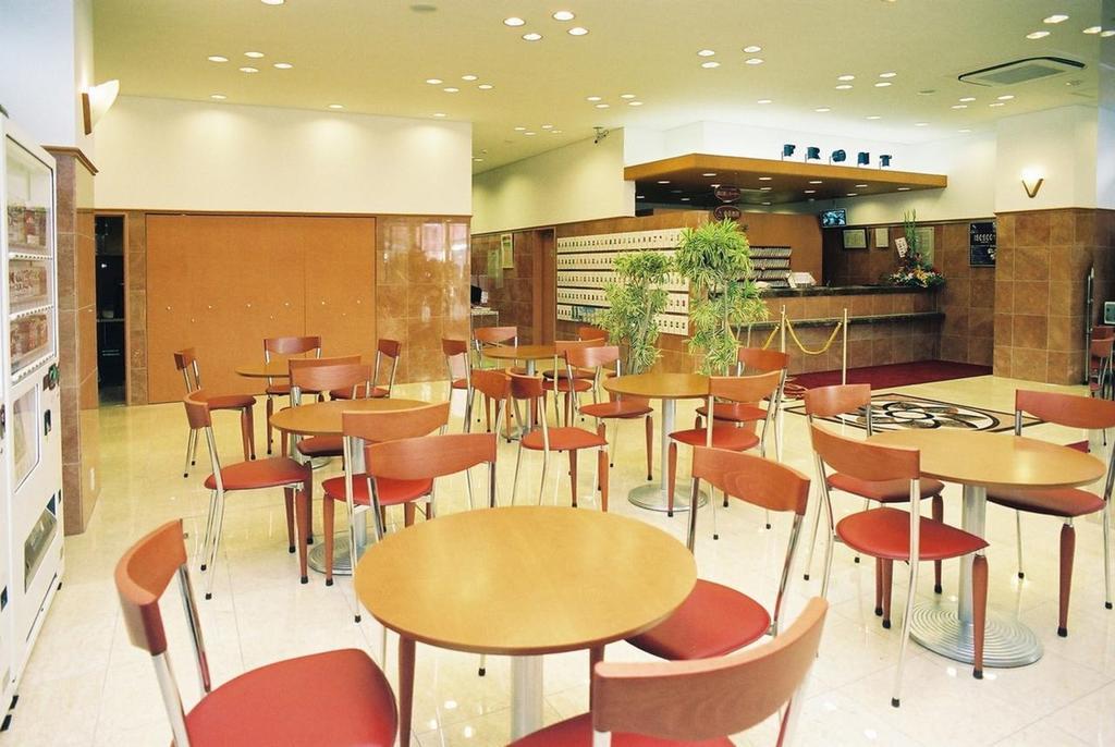 Toyoko Inn Hokkaido Tomakomai Ekimae Bagian luar foto